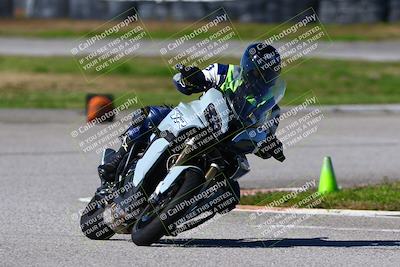 media/Jan-21-2023-Fastrack Riders (Sat) [[fcf3f88a30]]/Level 2/Session 4 Turn 6-Mountian Shot/